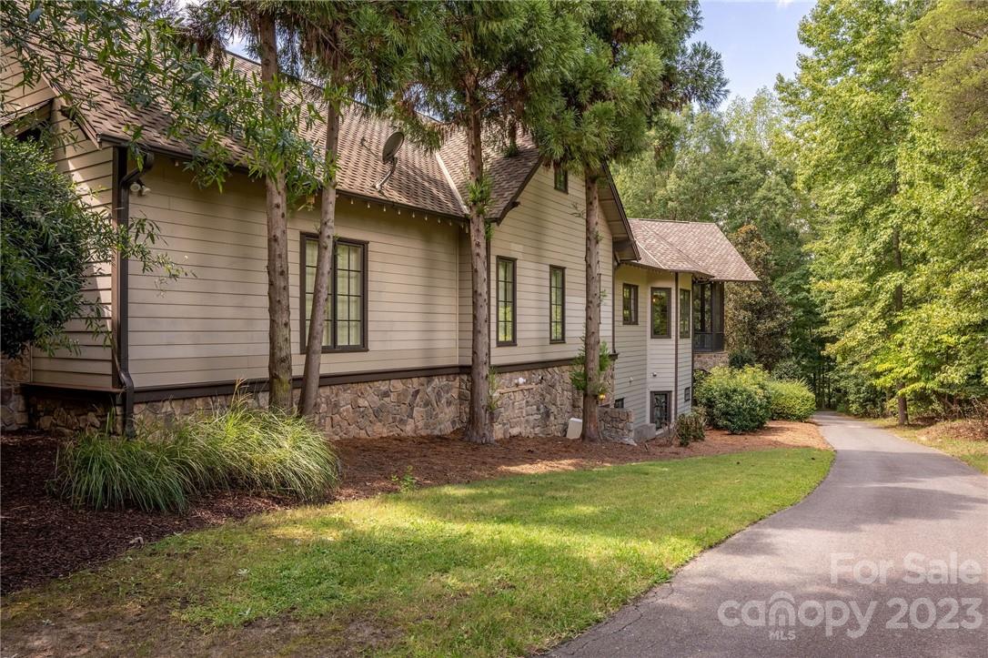 The Palisades - Residential