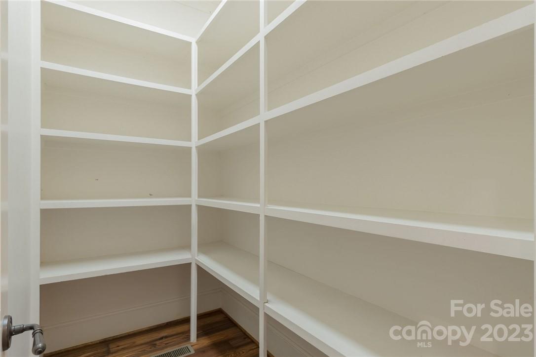 The Palisades - Residential