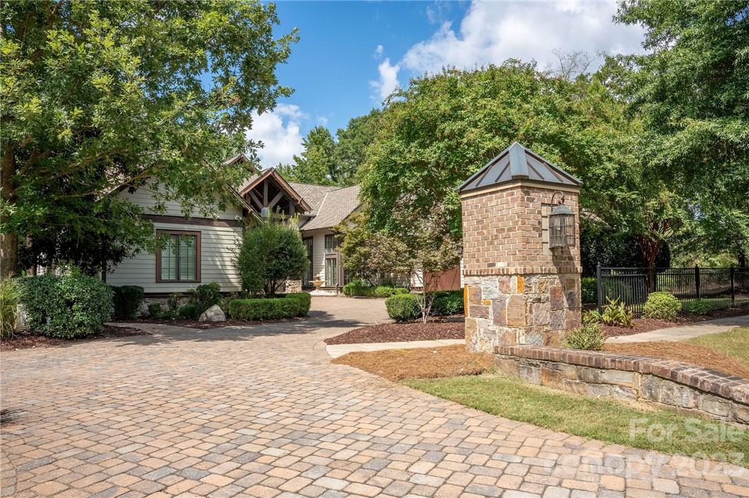 The Palisades - Residential