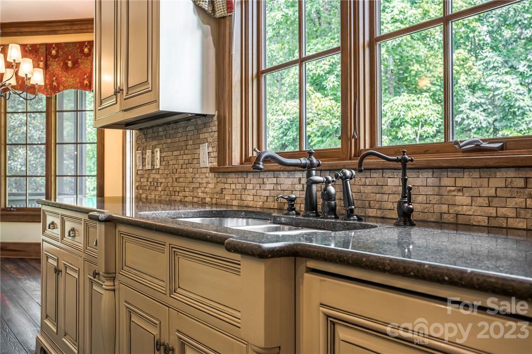 The Palisades - Residential