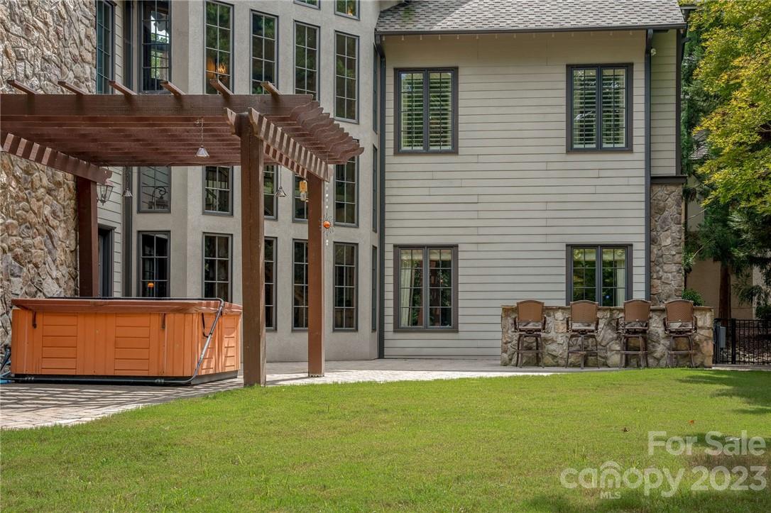 The Palisades - Residential