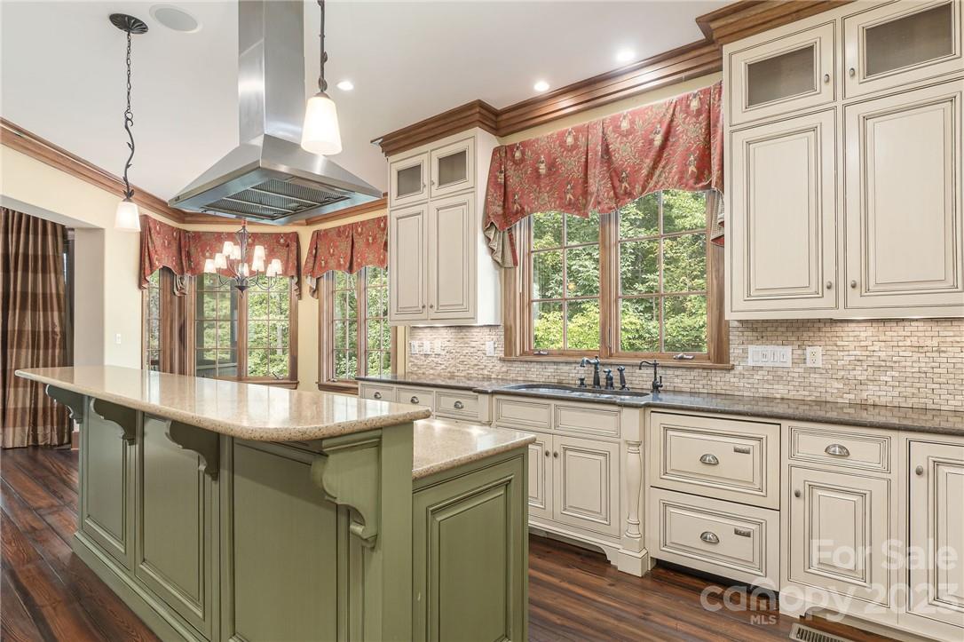 The Palisades - Residential