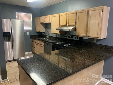 Photo of 216 W Statesville Avenue, Mooresville, NC 28115 (MLS # 4387256)