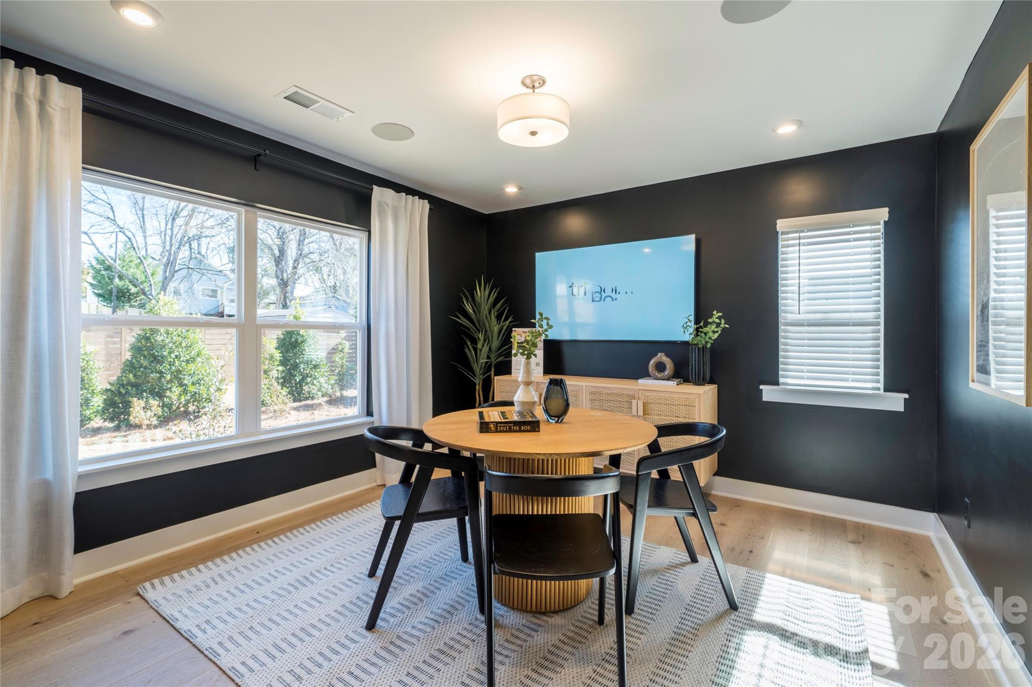 1443 Levy Way