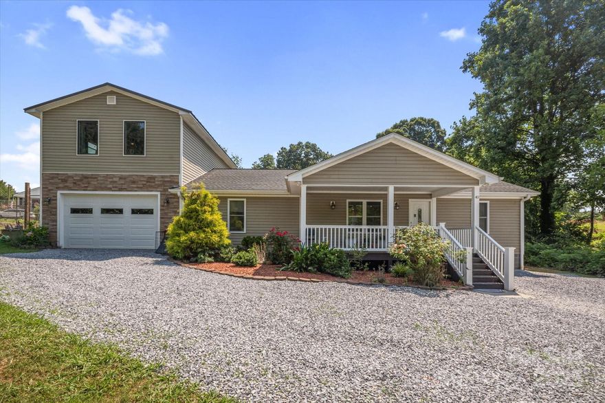 This beautifully maintained 3-bedroom, 2.5-bath home offers comfortable living with plenty of space for the whole family. Enjoy a spacious, modern kitchen perfect for entertaining, a cozy living area, and a versatile bonus room above the garage for additional space—ideal for a home office, gym, or playroom. The attached garage provides convenience and extra storage. Step outside to a fully fenced backyard, perfect for pets or play, complete with a storage shed for all your tools and gear. Located just minutes from downtown Marion, this home combines charm, functionality, and a prime location. A must-see property!