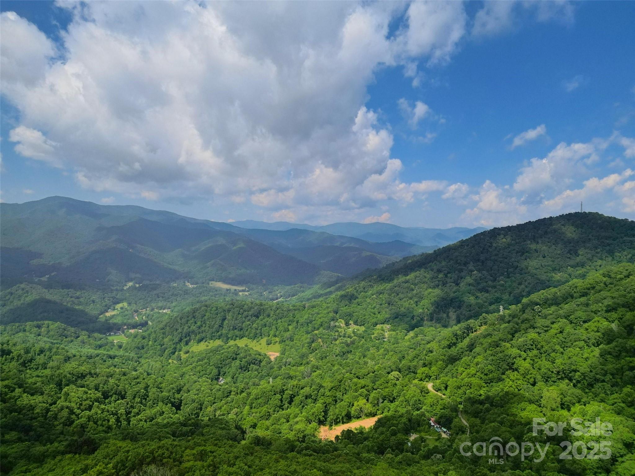 Dream Mountain - Land