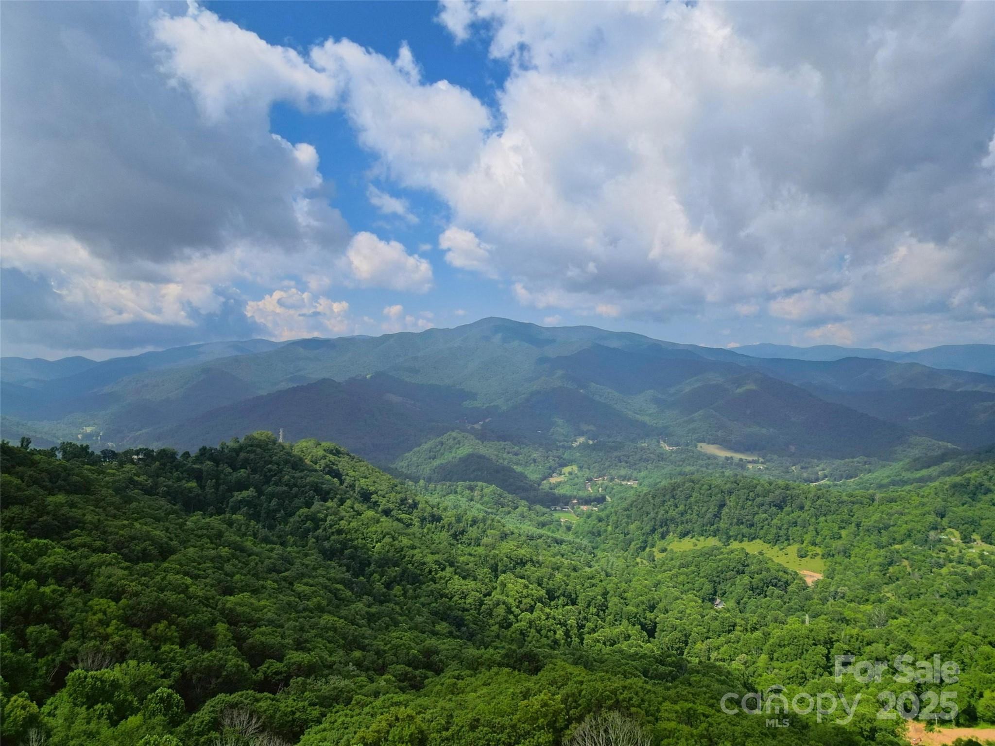 Dream Mountain - Land