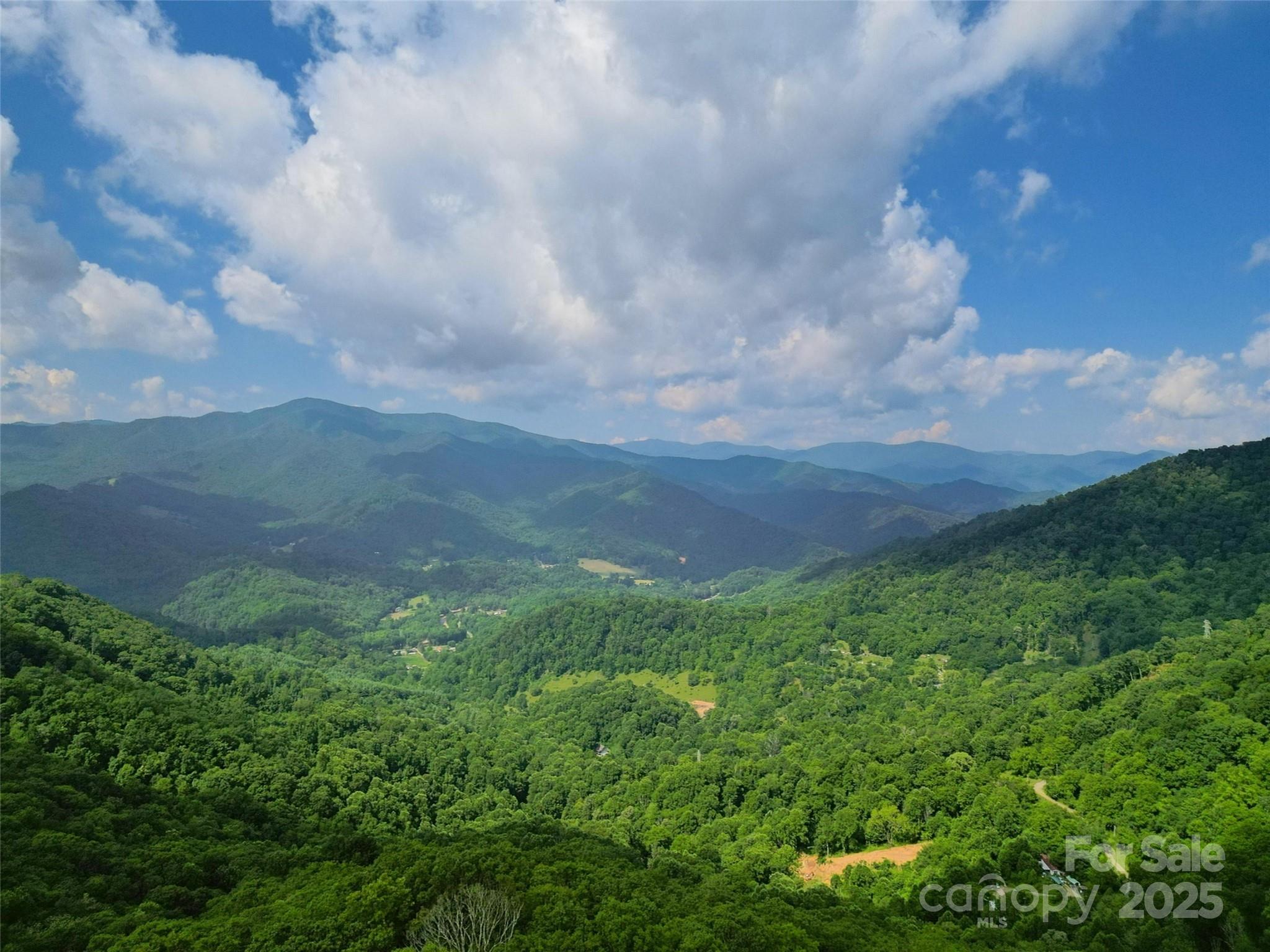 Dream Mountain - Land