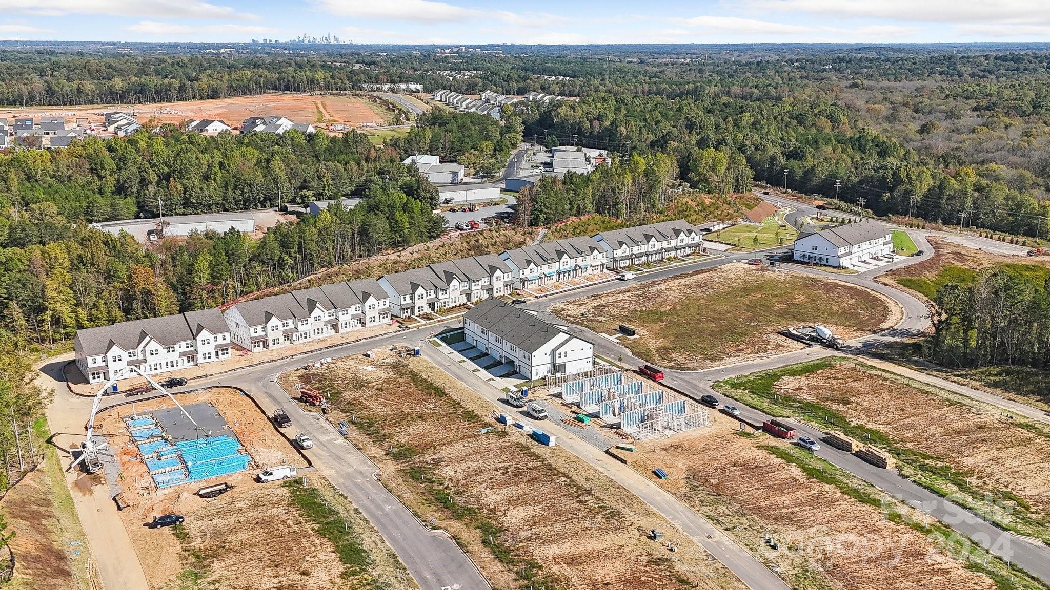 The Ridge at Sugar Creek - Residential