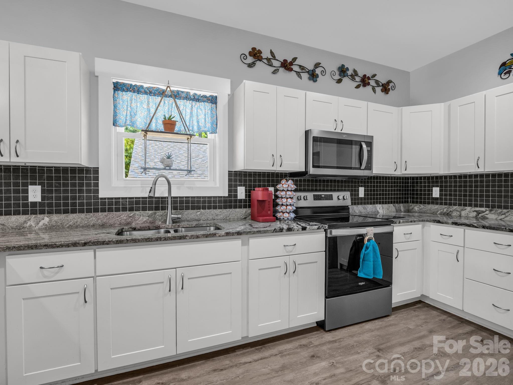 Hillcrest - Residential