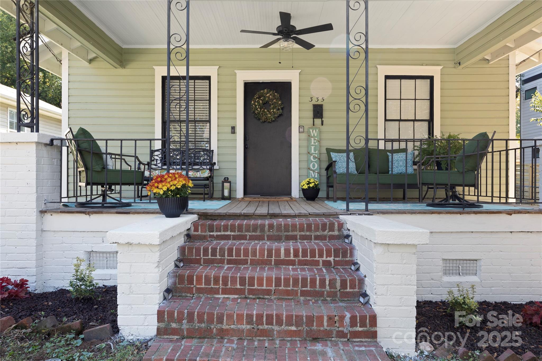 335 S Torrence Street