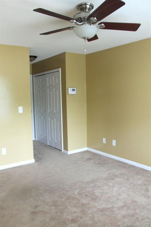 Windsor Trace - Residential