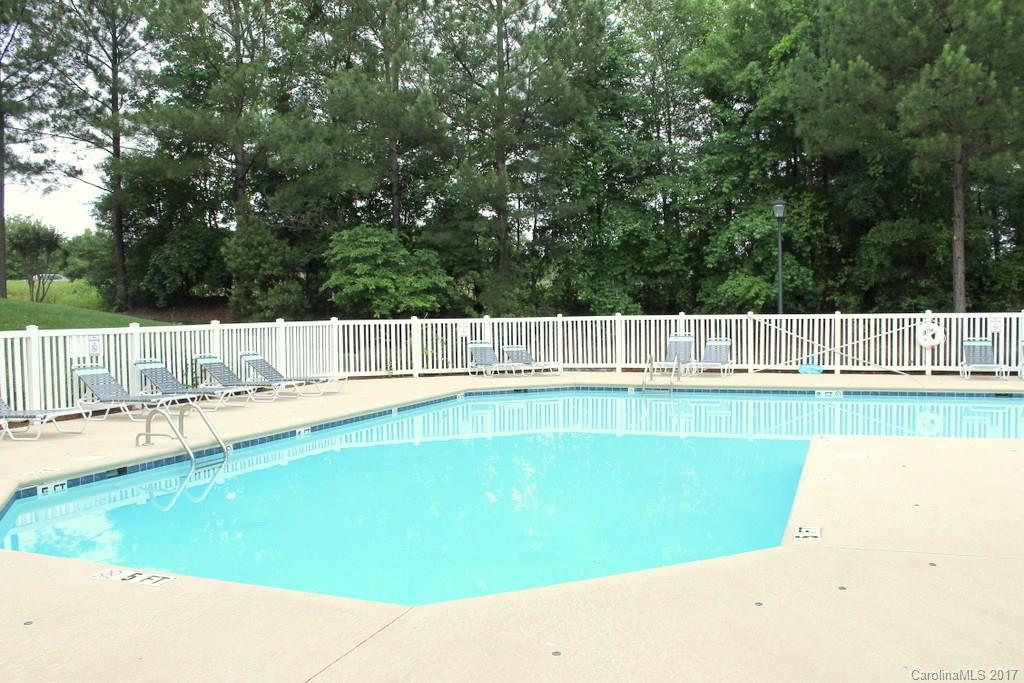 Windsor Trace - Residential