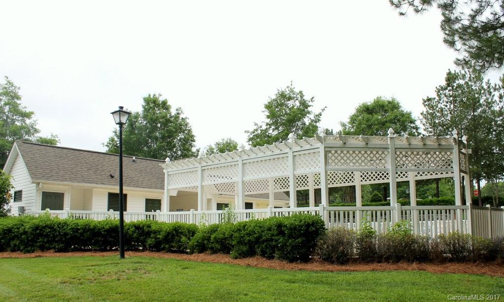 Windsor Trace - Residential