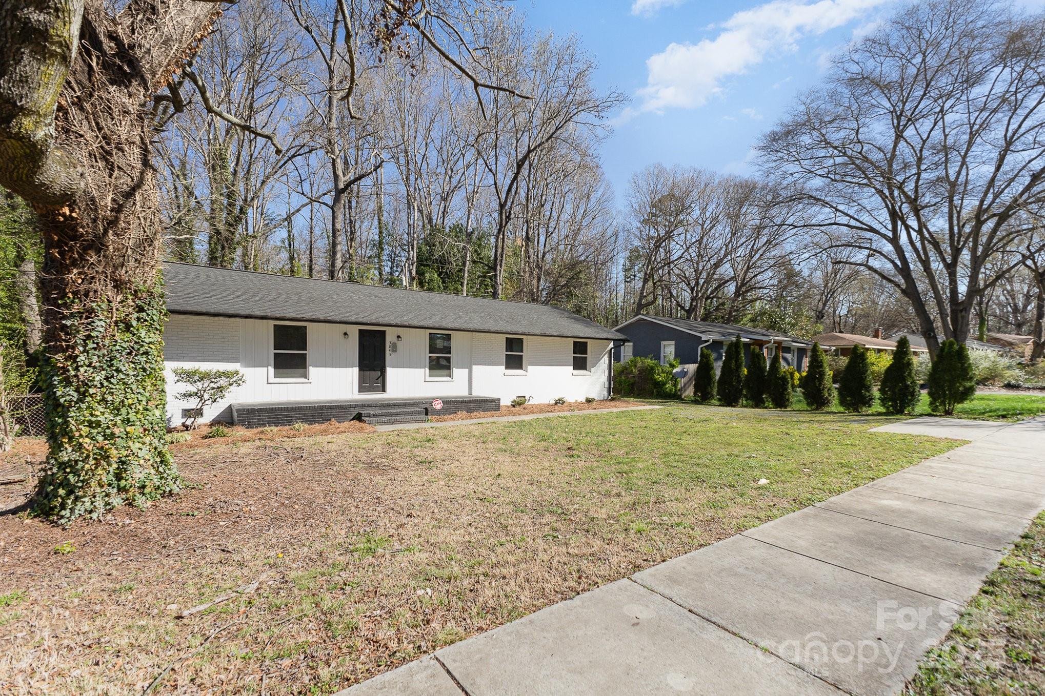 3843 Foxford Place