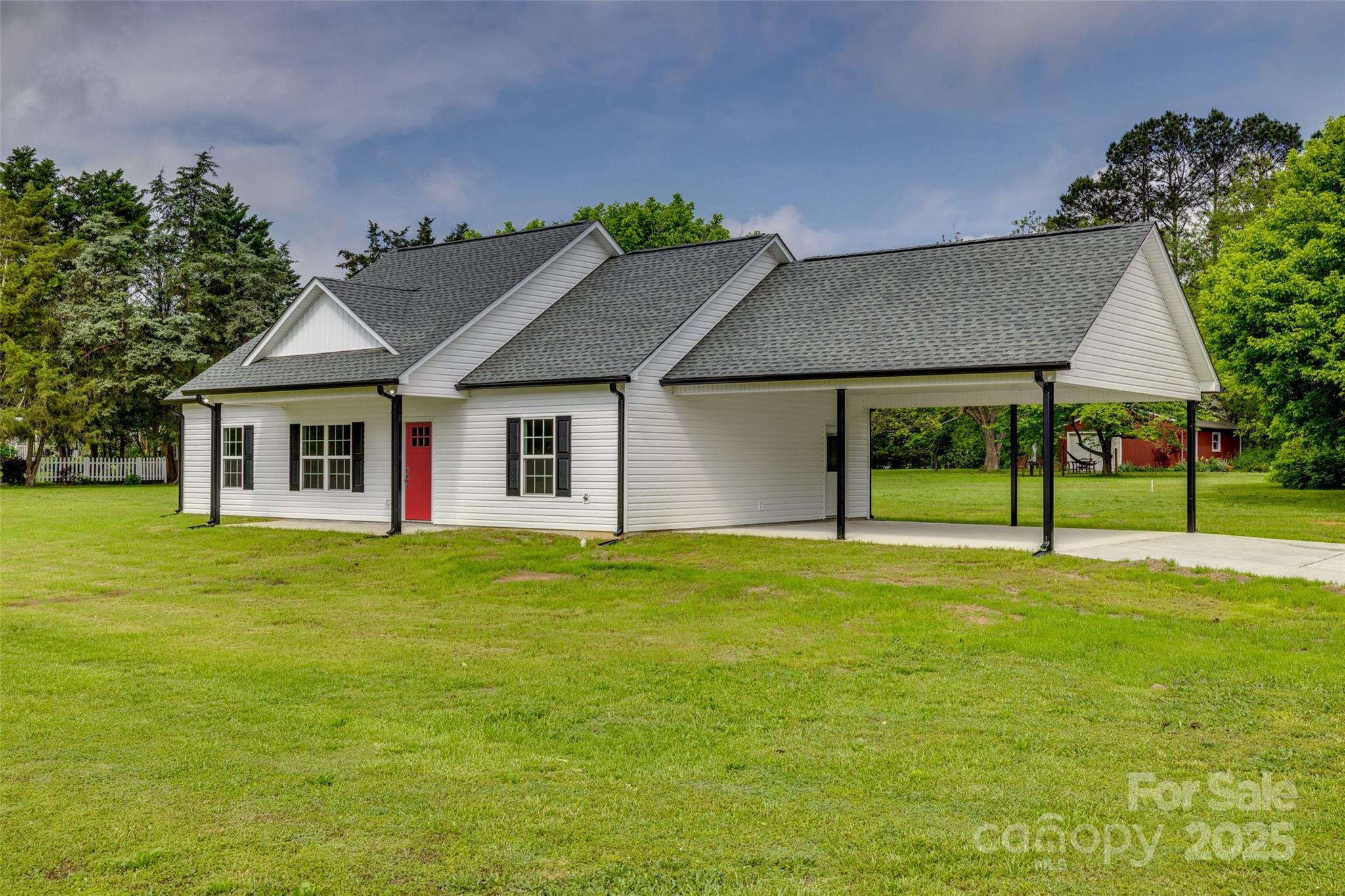 521 Tram Road