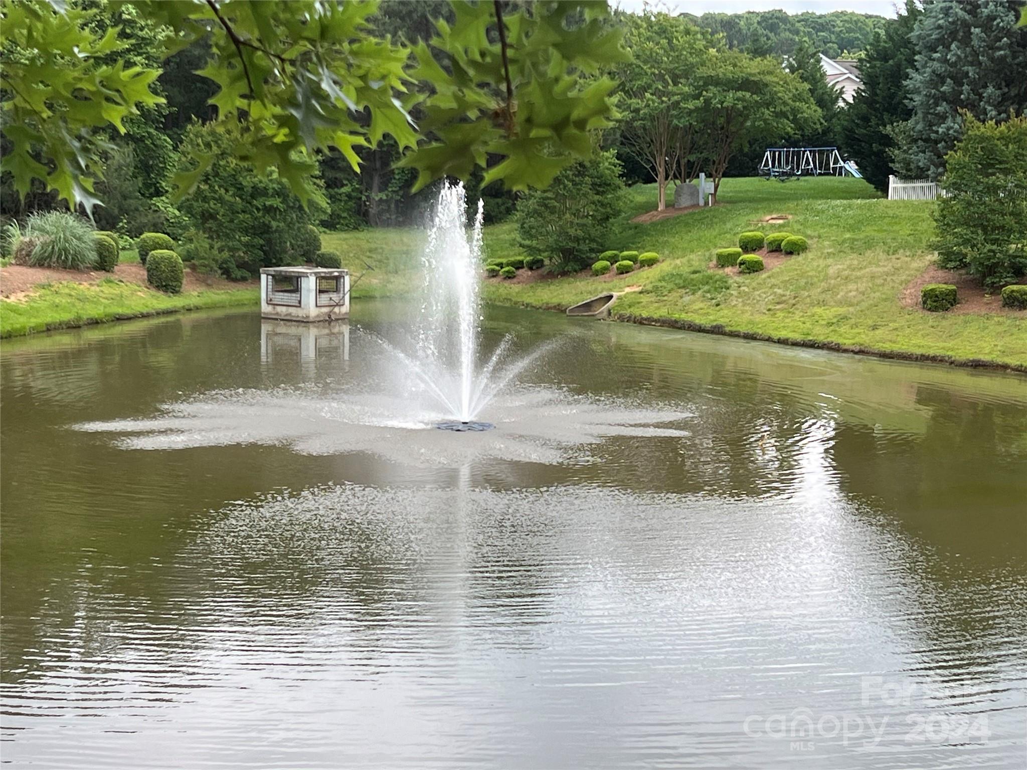 Ridge Pointe - Residential