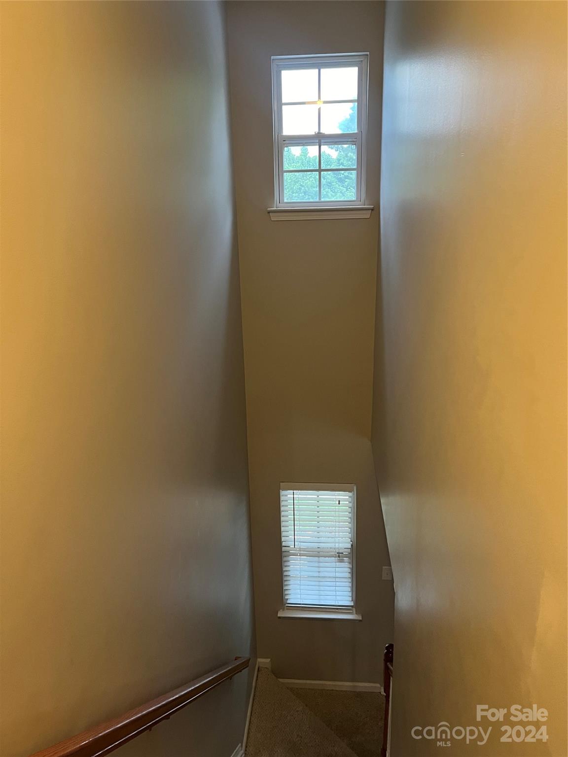 Ridge Pointe - Residential