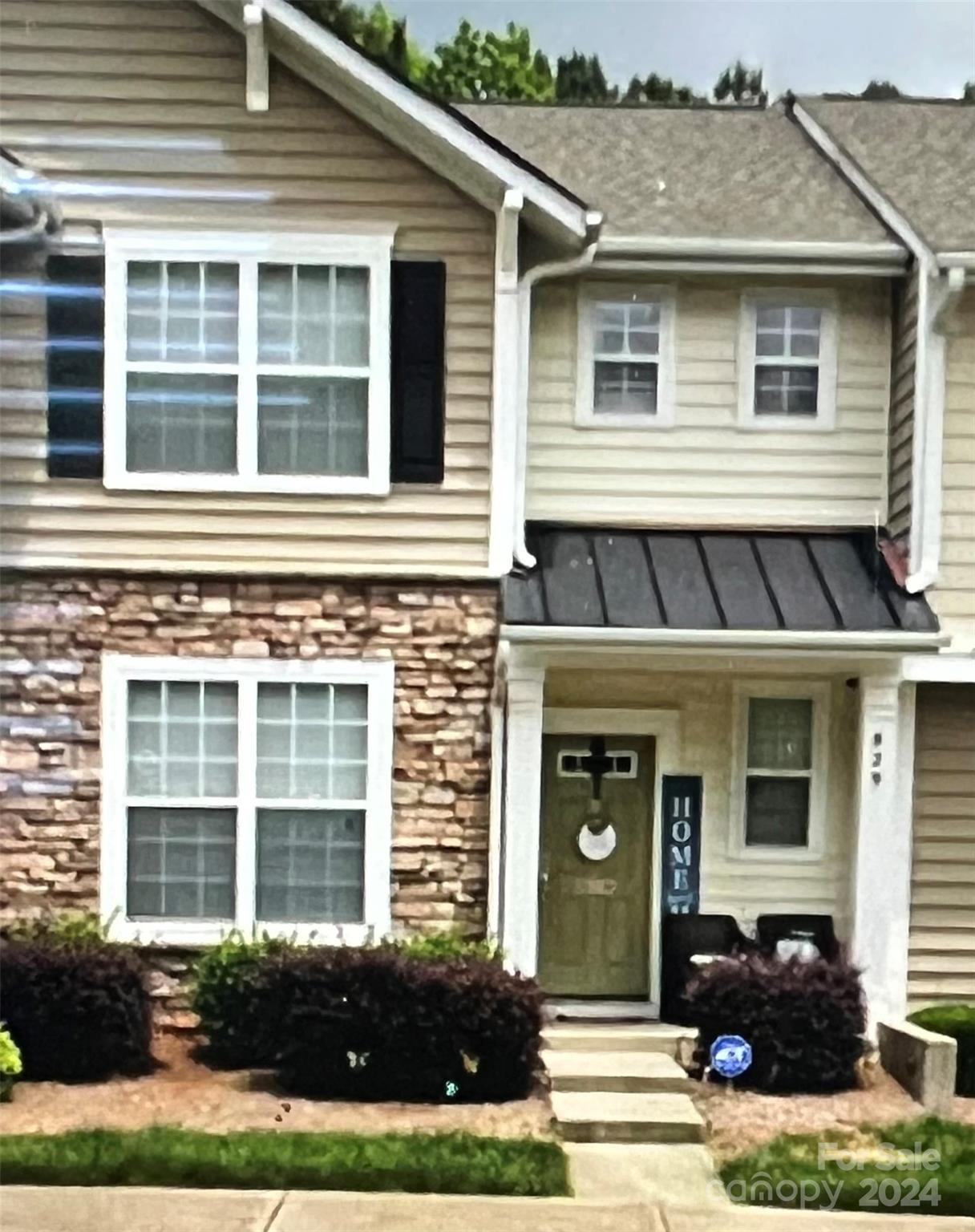 Ridge Pointe - Residential