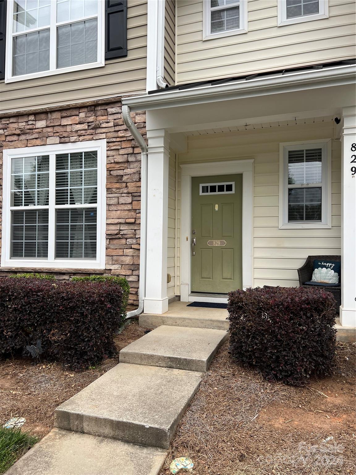 Ridge Pointe - Residential