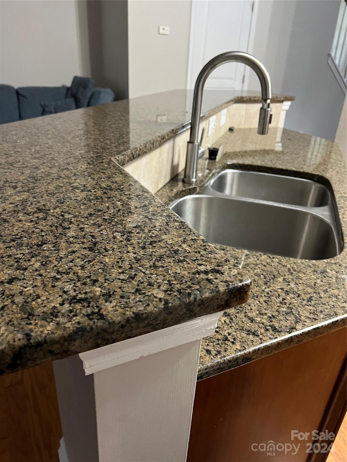 Ridge Pointe - Residential