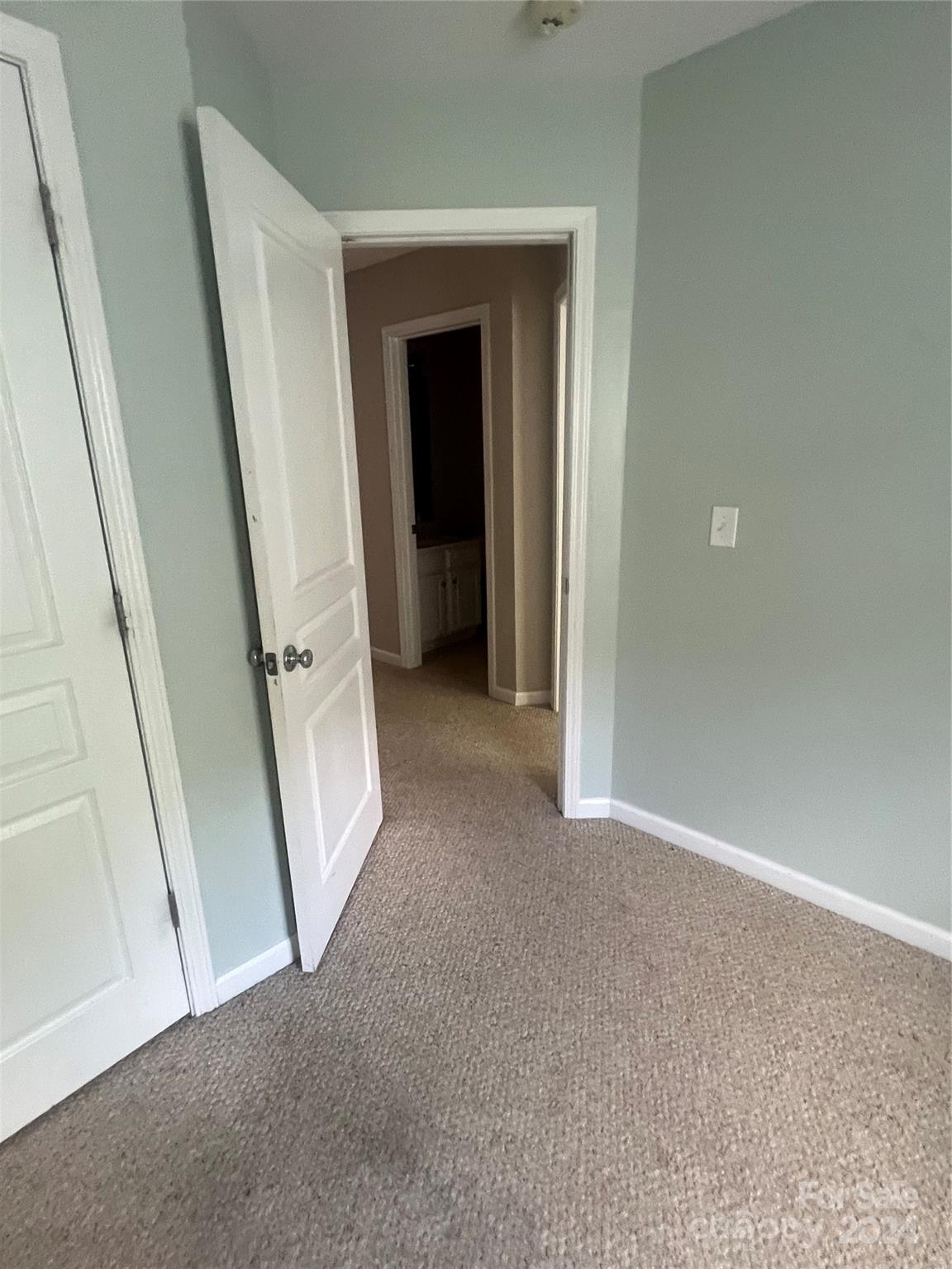 Ridge Pointe - Residential