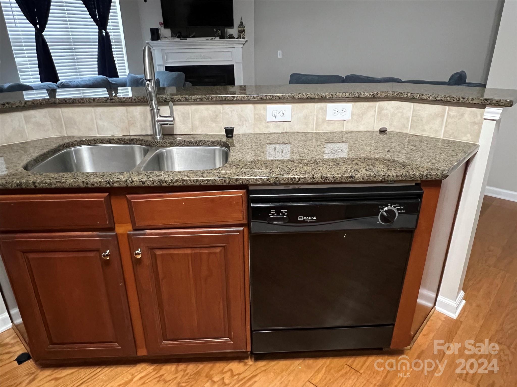 Ridge Pointe - Residential