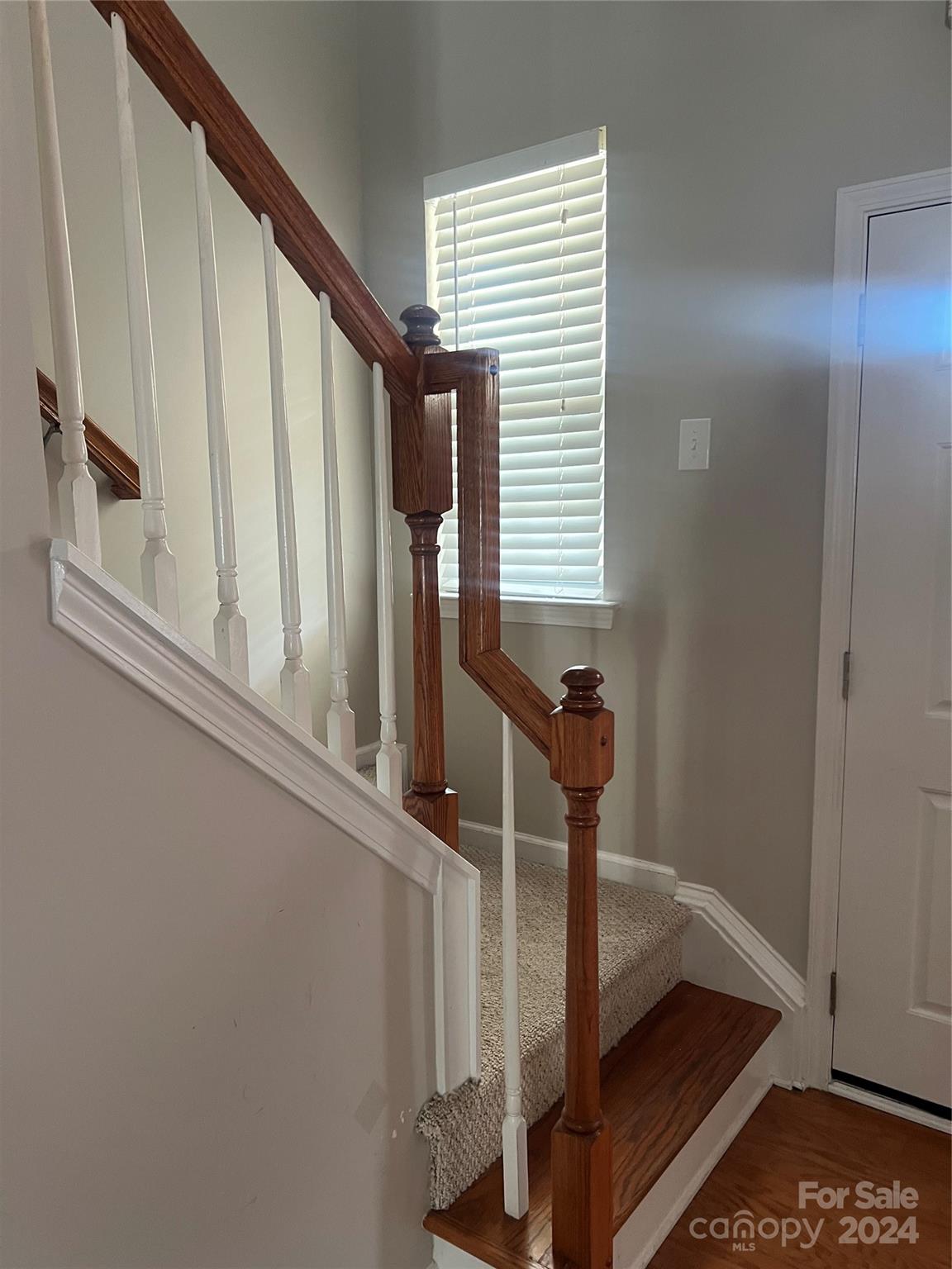 Ridge Pointe - Residential