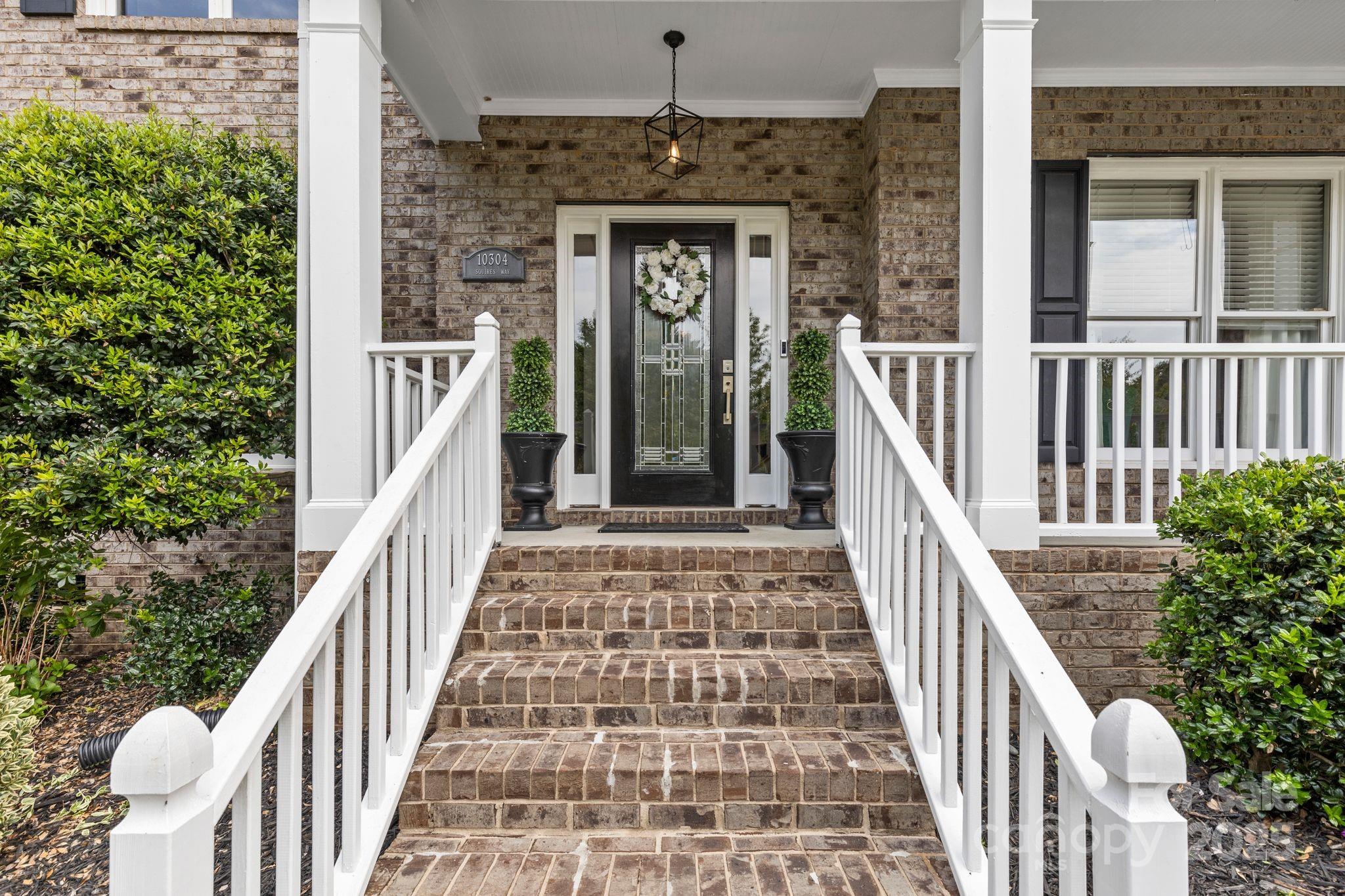 10304 Squires Way