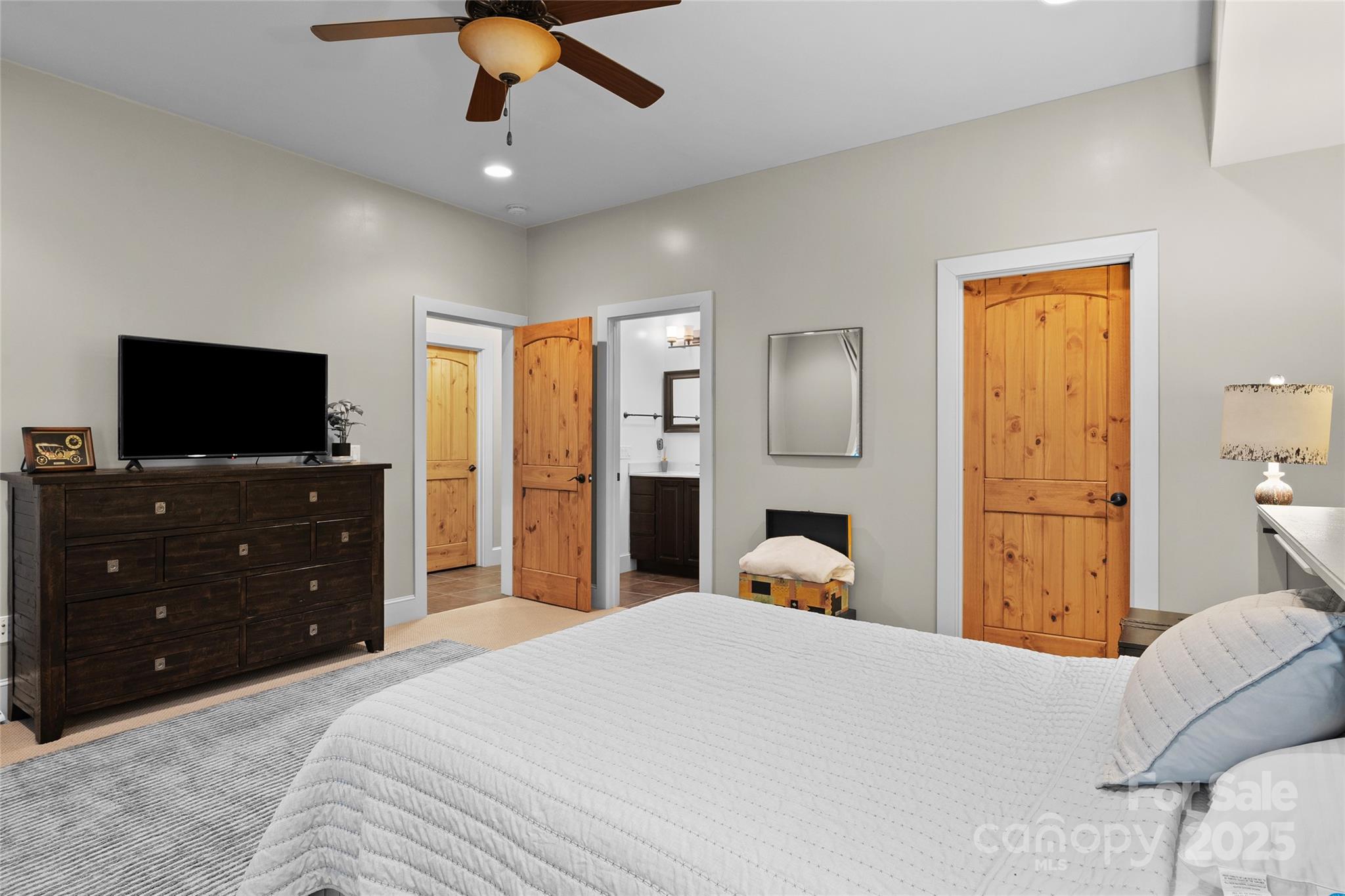 Wolf Shoals - Residential