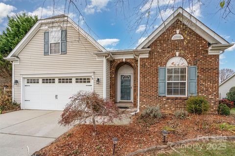 Photo of 127 Elgin Lane, Mooresville, NC 28115 (MLS # 4328888)