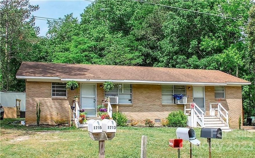 Great investment opportunity in Lancaster, SC? Add these properties to your rental portfolio!! All units rented. Welcome to 1845 Old Lynwood, a singlewide manufactured home offering 2 bedrooms & 1 bathroom with 720 square feet of living area. HVAC recently replaced at 1845. 1845 has been recently repainted, flooring and underpinning has been replaced. Updated lighting throughout. This home sits on the same parcel as 1712-1714 Old Lynwood; a brick duplex offering 4 bedrooms & 2 bathrooms with 1225 square feet of living space, each unit 612 sq feet. All units are currently tenant occupied. New construction homes are being built beside this property and on opposite corners of the street which is sure to boost the property value. Convenient for shopping, dining, & located just minutes from downtown Lancaster.