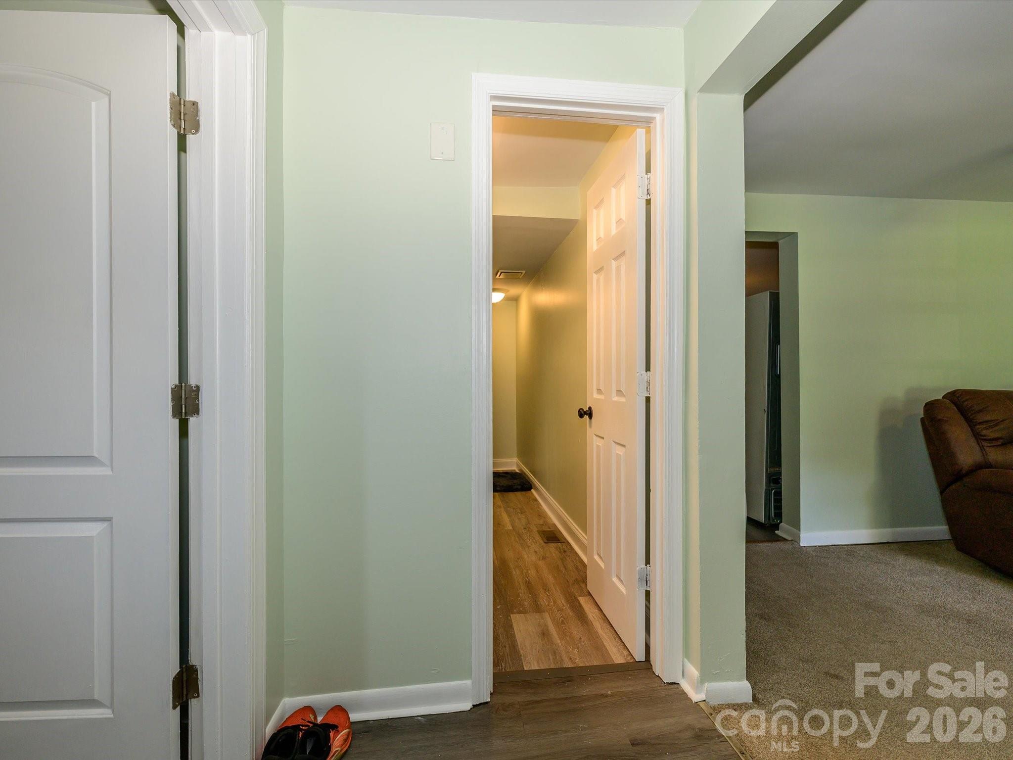44 Fenix Drive SW