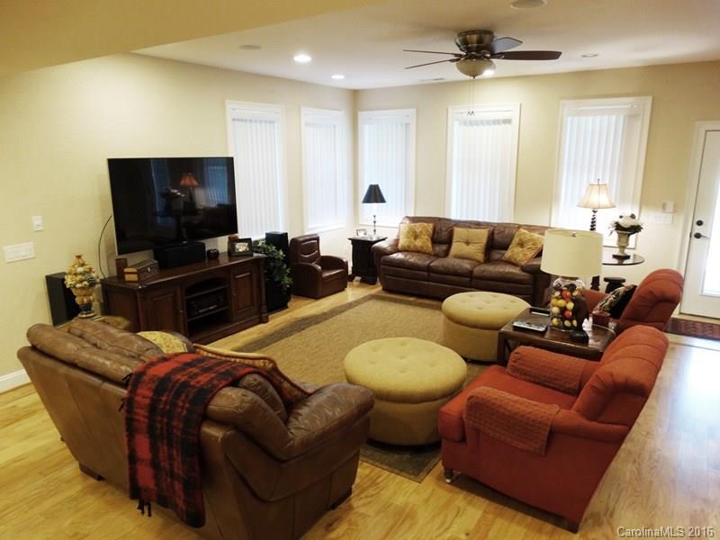 Brentwood - Residential