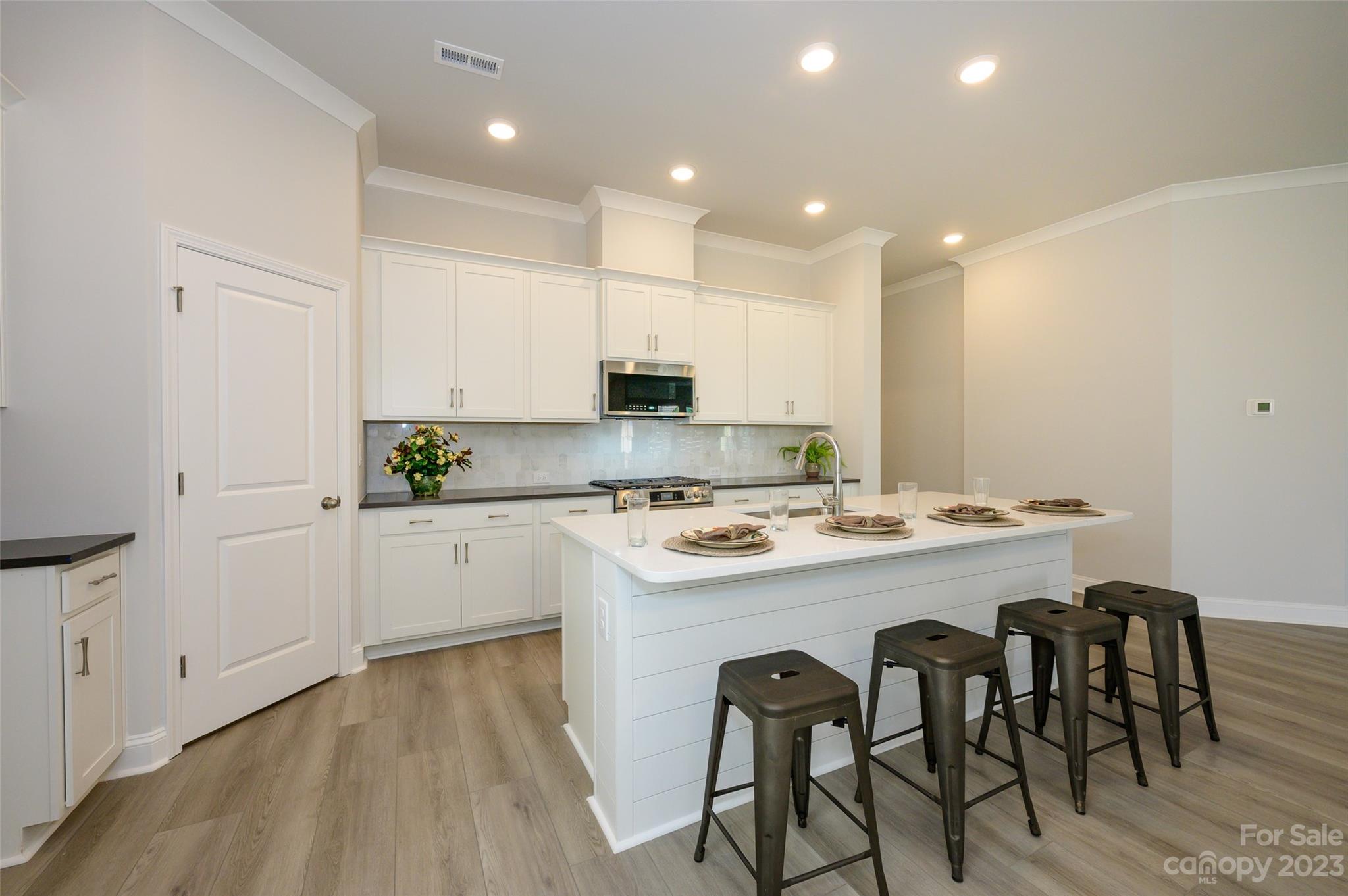 Encore At Streamside - Residential