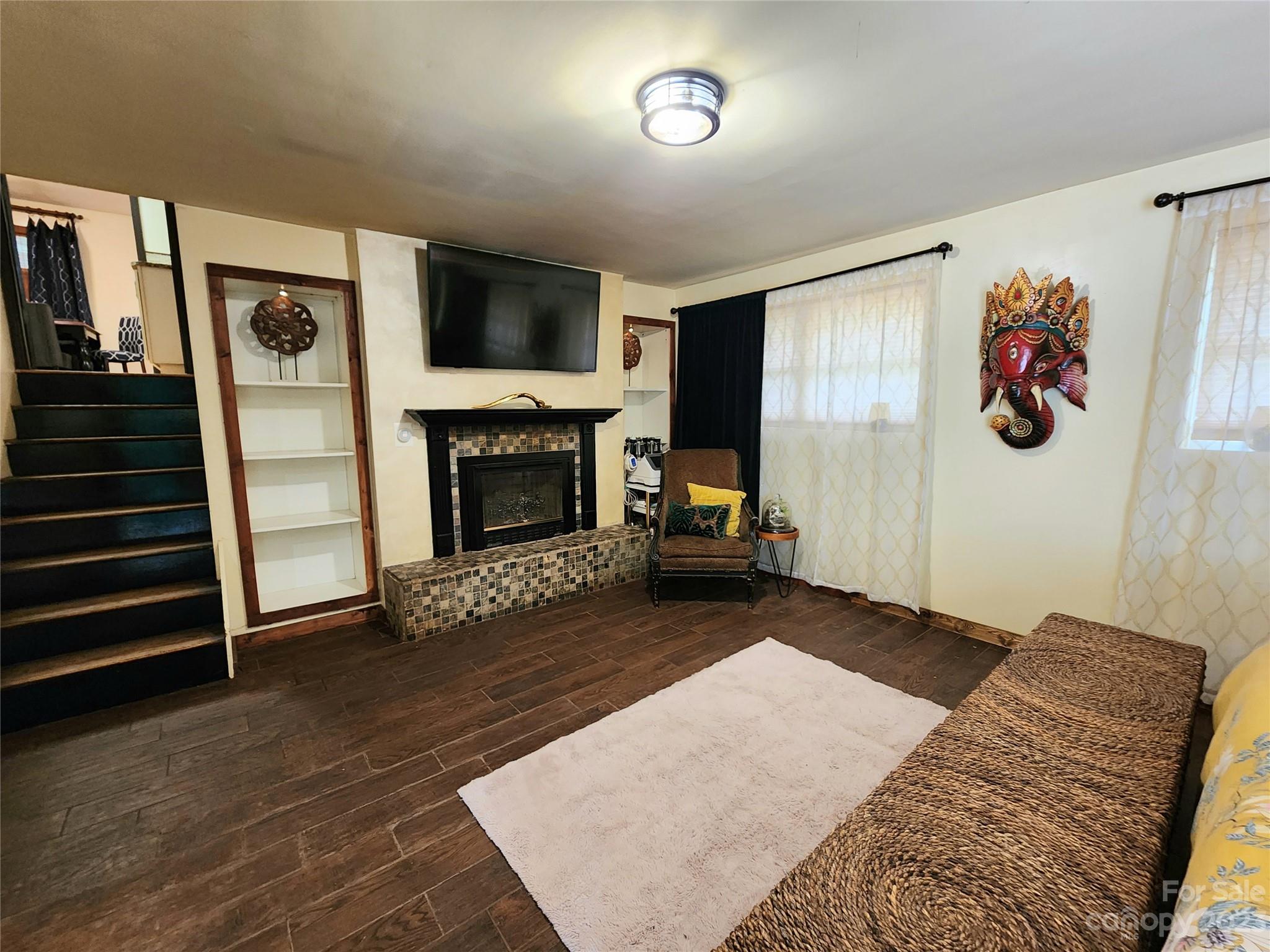 Mountain Heights - Residential