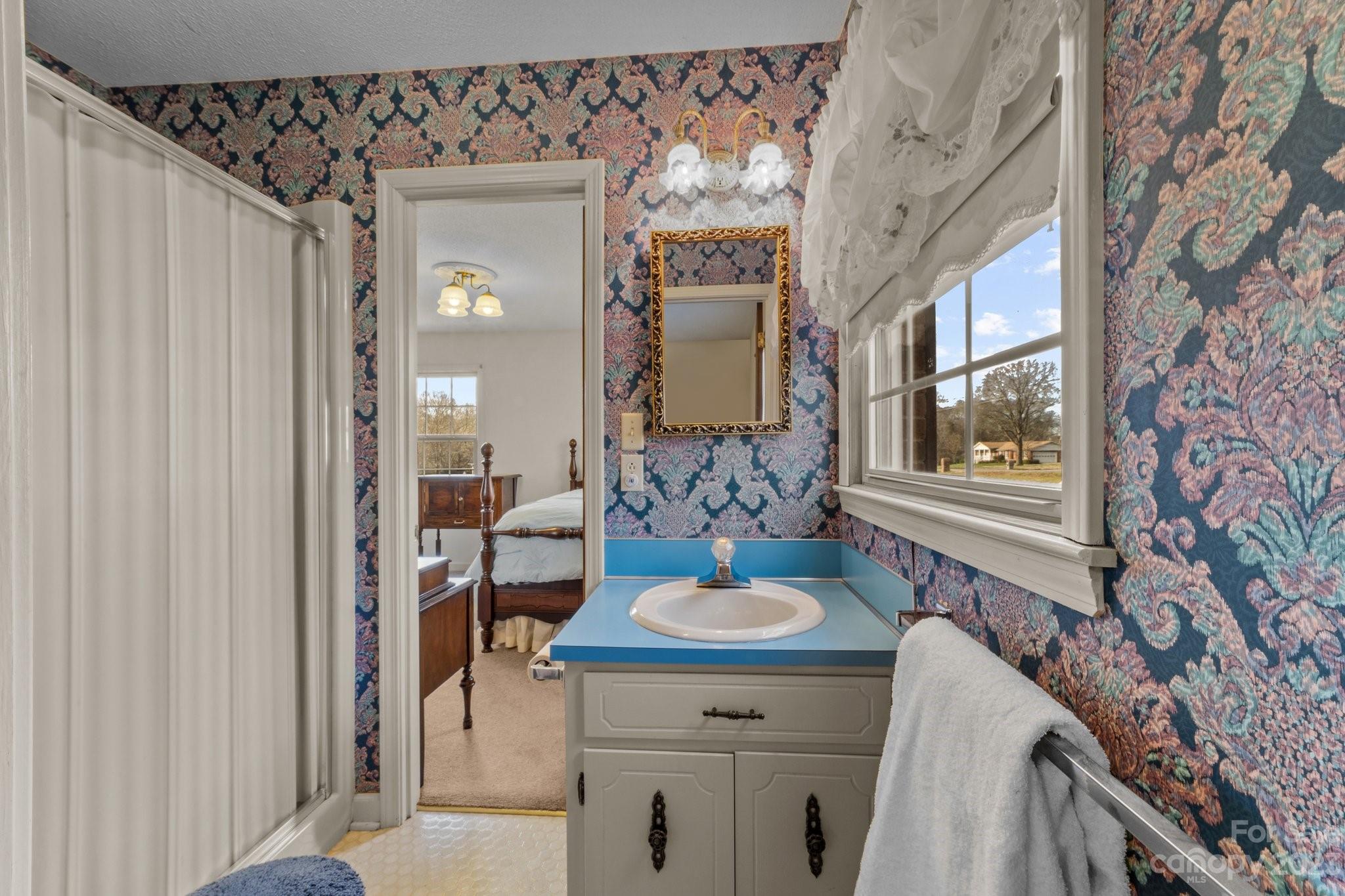 Carolando - Residential
