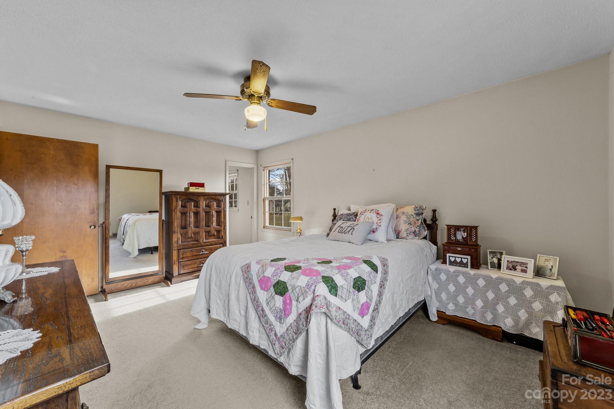 Carolando - Residential