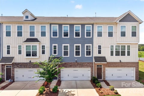 Photo of 6981 Waterstone Drive, Sherrills Ford, NC 28673 (MLS # 4415129)