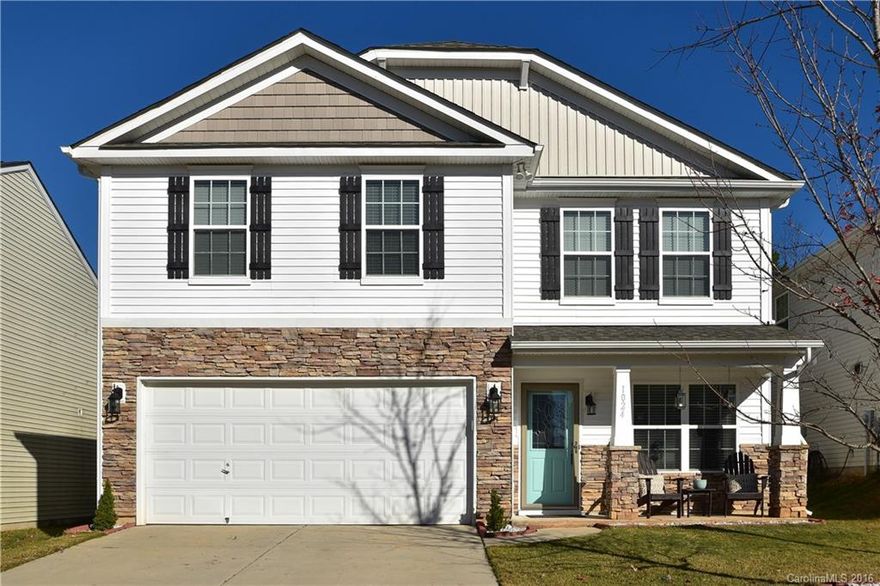 What's not to love? Beautiful wood floors on entire 1st floor, HGTV deals in the great room, stairwell has large oversized window that overlooks flat tree lined fenced backyard. Besides that it's move in ready close to Ballantyne with low SC taxes. There's even 100% USDA Financing Available.