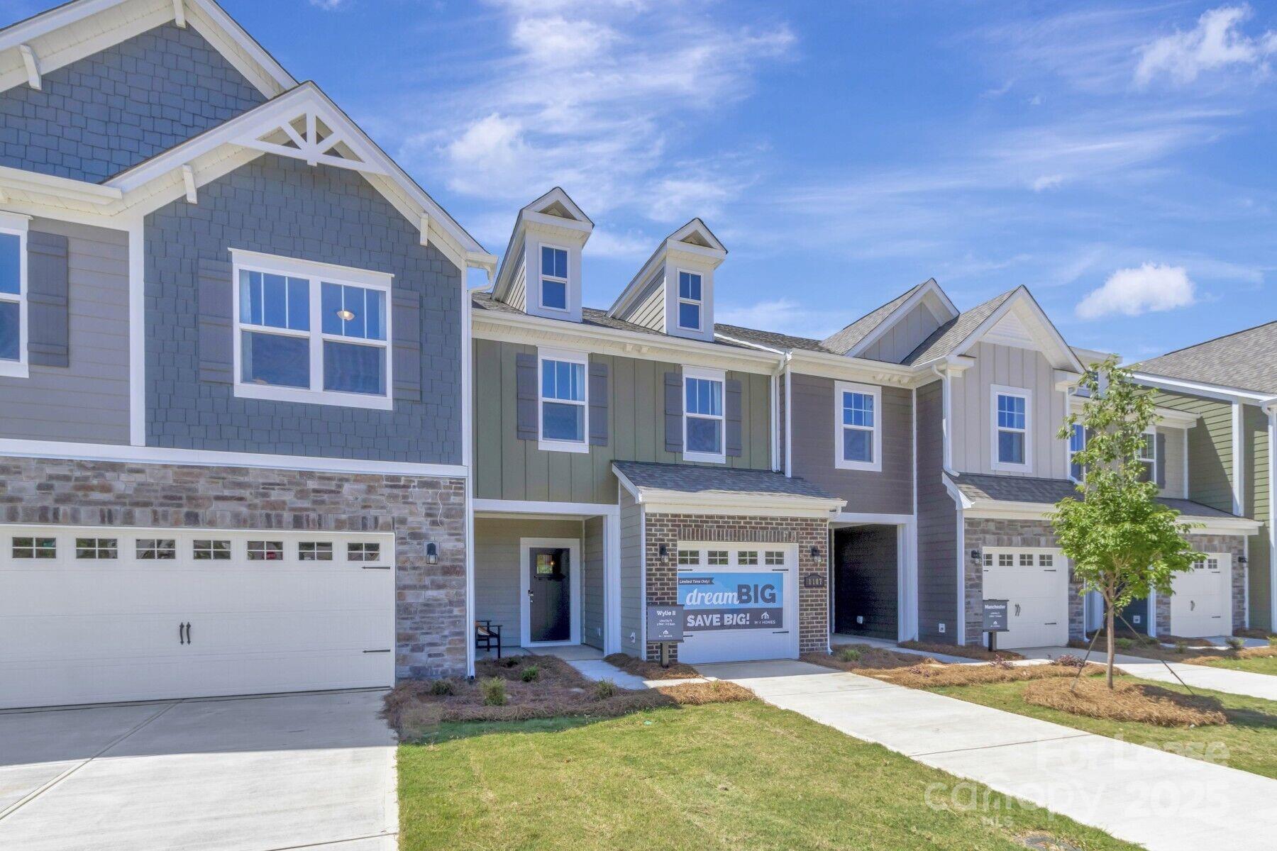 747 Lock Haven Drive NW