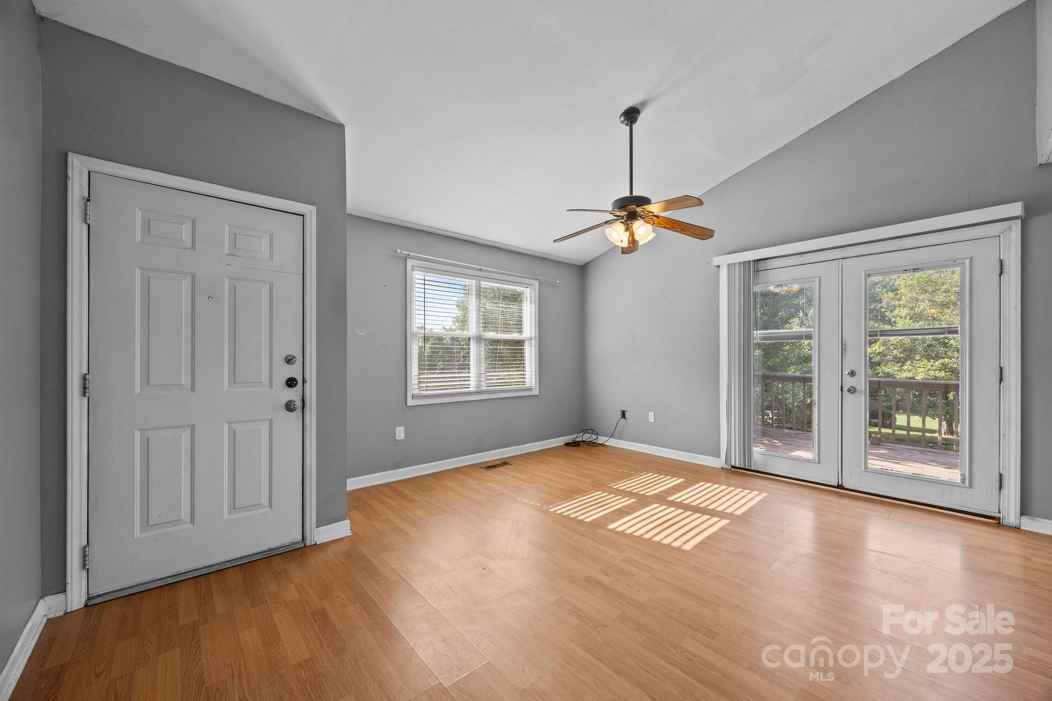 Woodridge - Residential