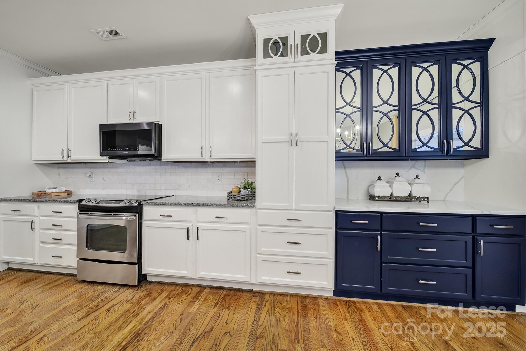 Baxter Village - Residential Lease