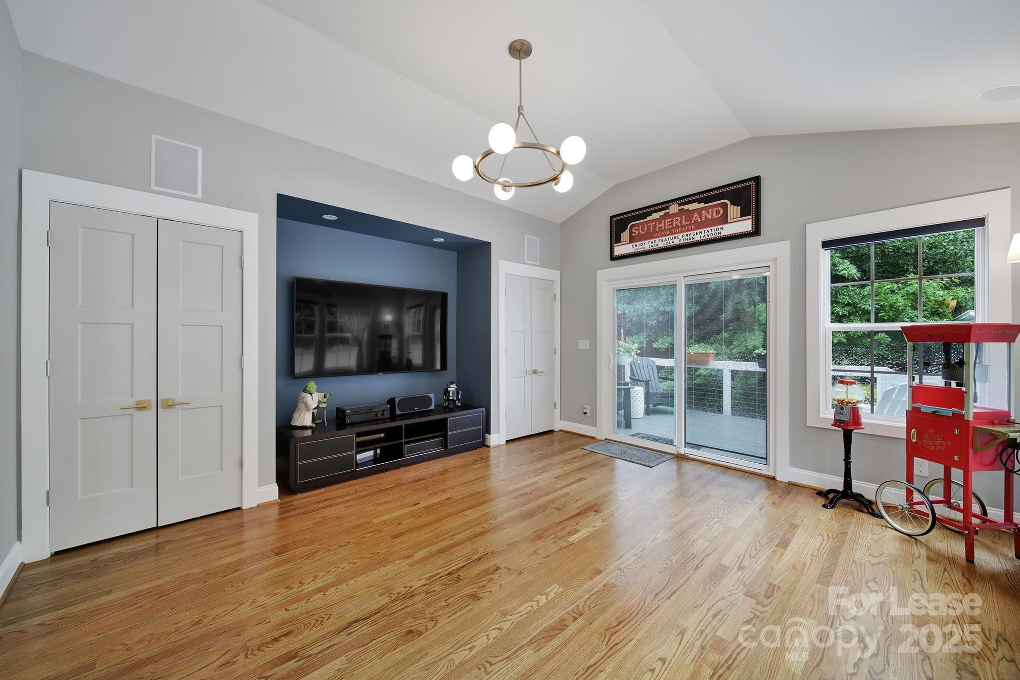 Baxter Village - Residential Lease