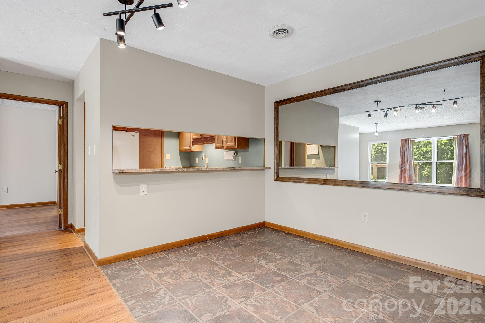 Ravencroft Condominiums - Residential