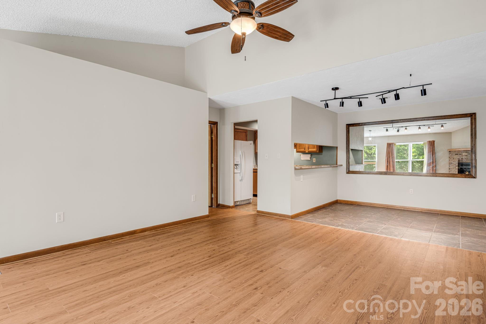 Ravencroft Condominiums - Residential