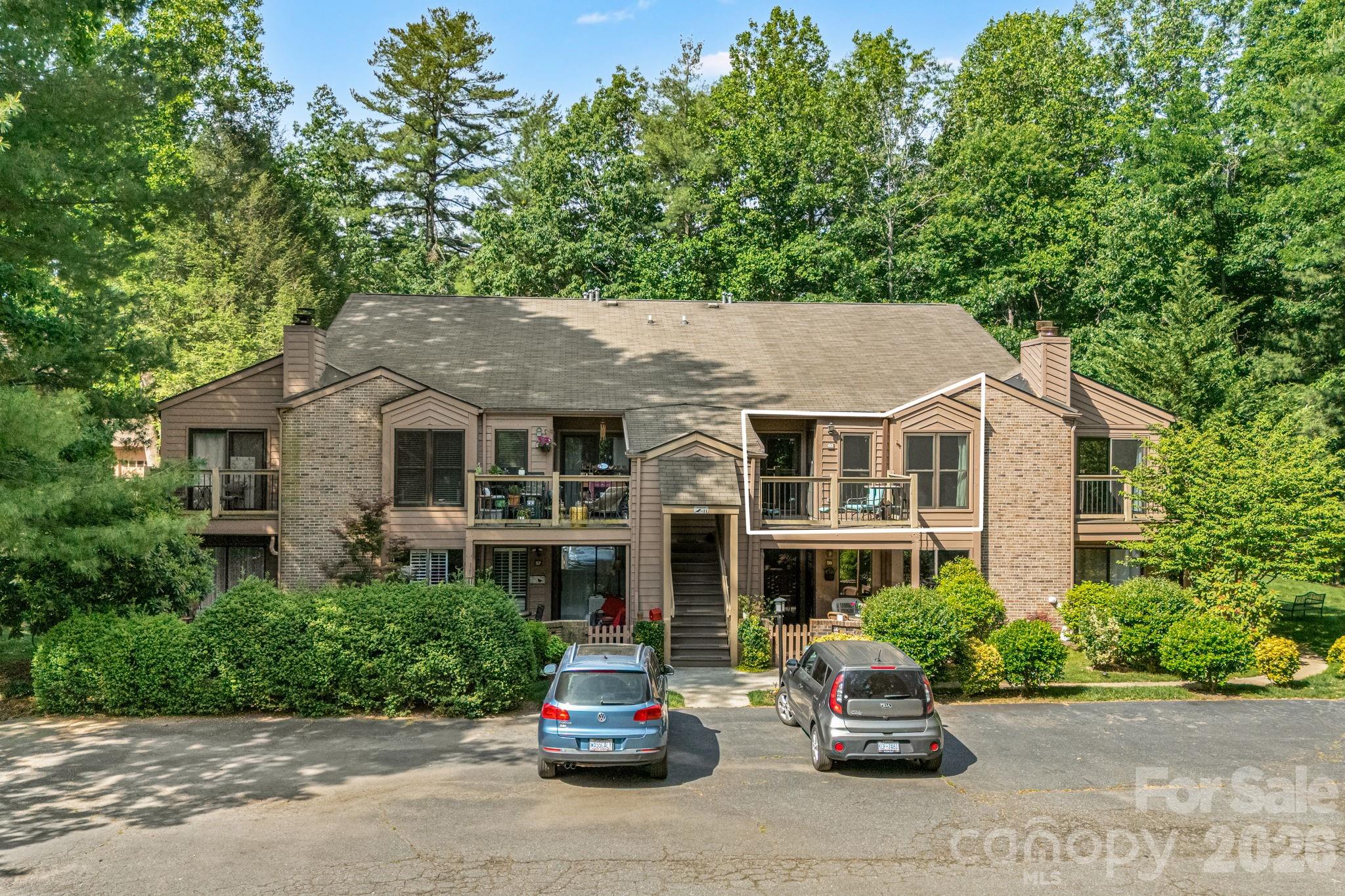 Ravencroft Condominiums - Residential