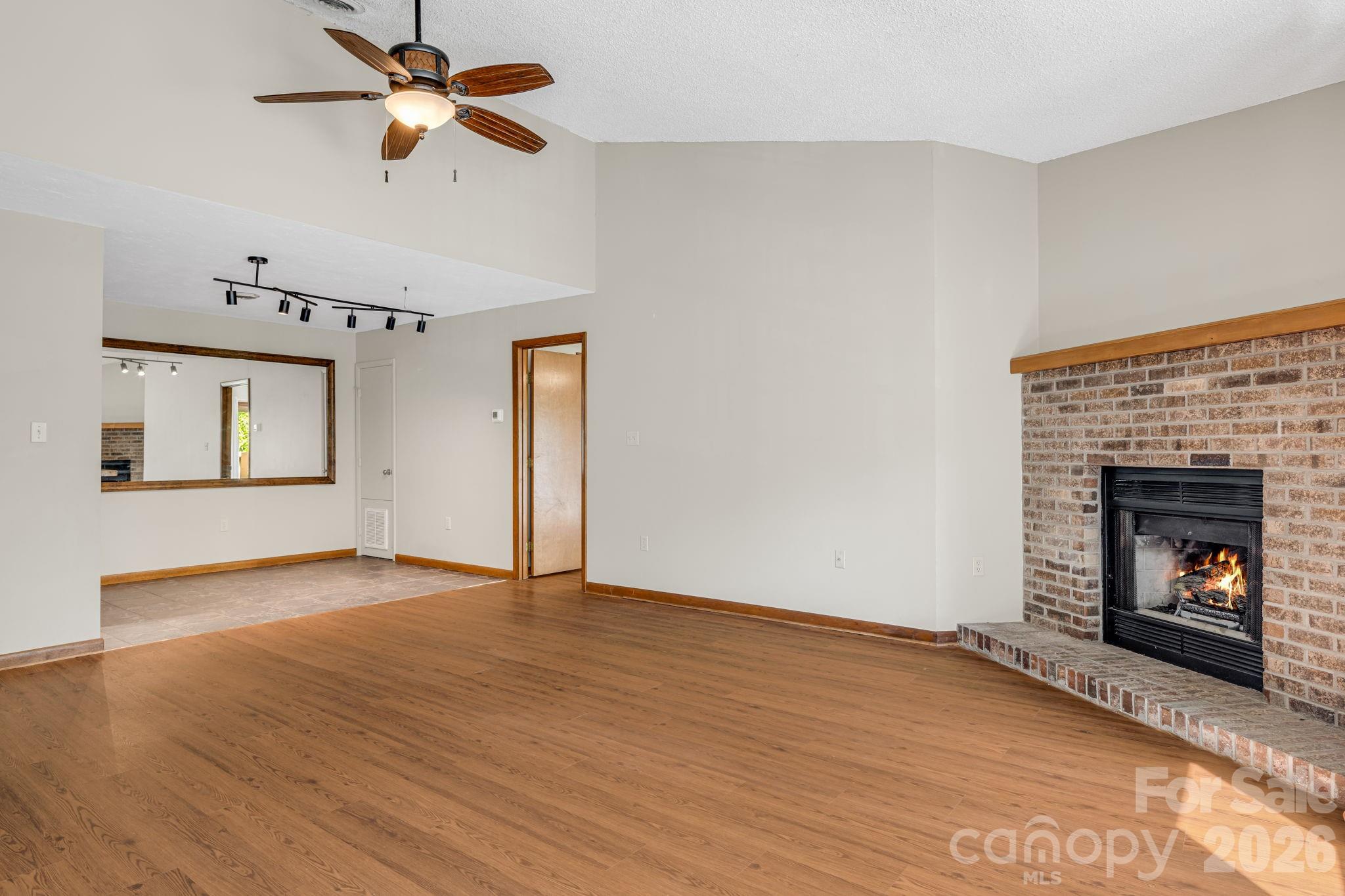 Ravencroft Condominiums - Residential