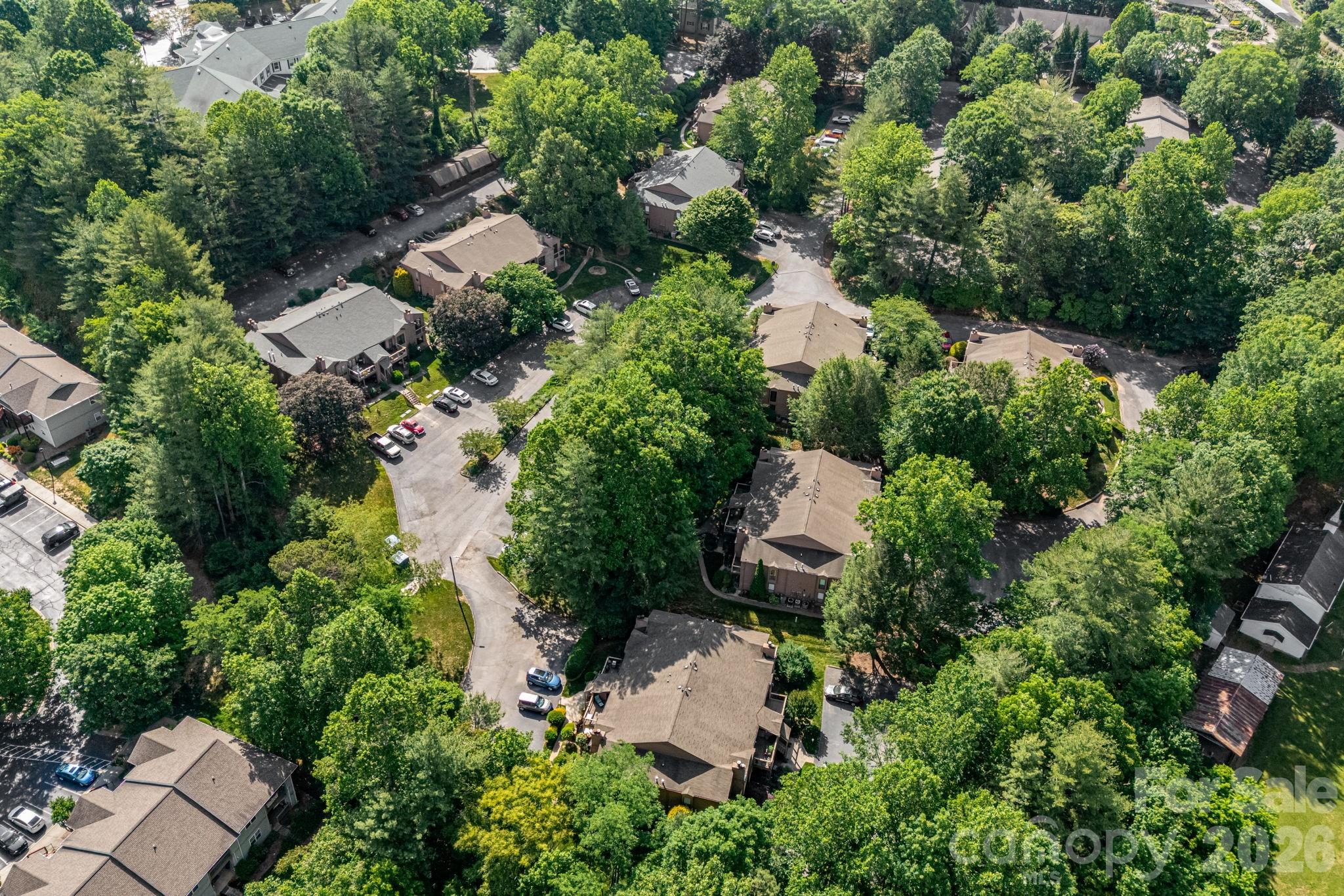 Ravencroft Condominiums - Residential