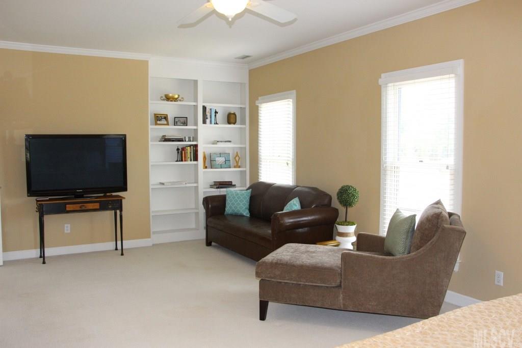 Olivers Landing - Residential